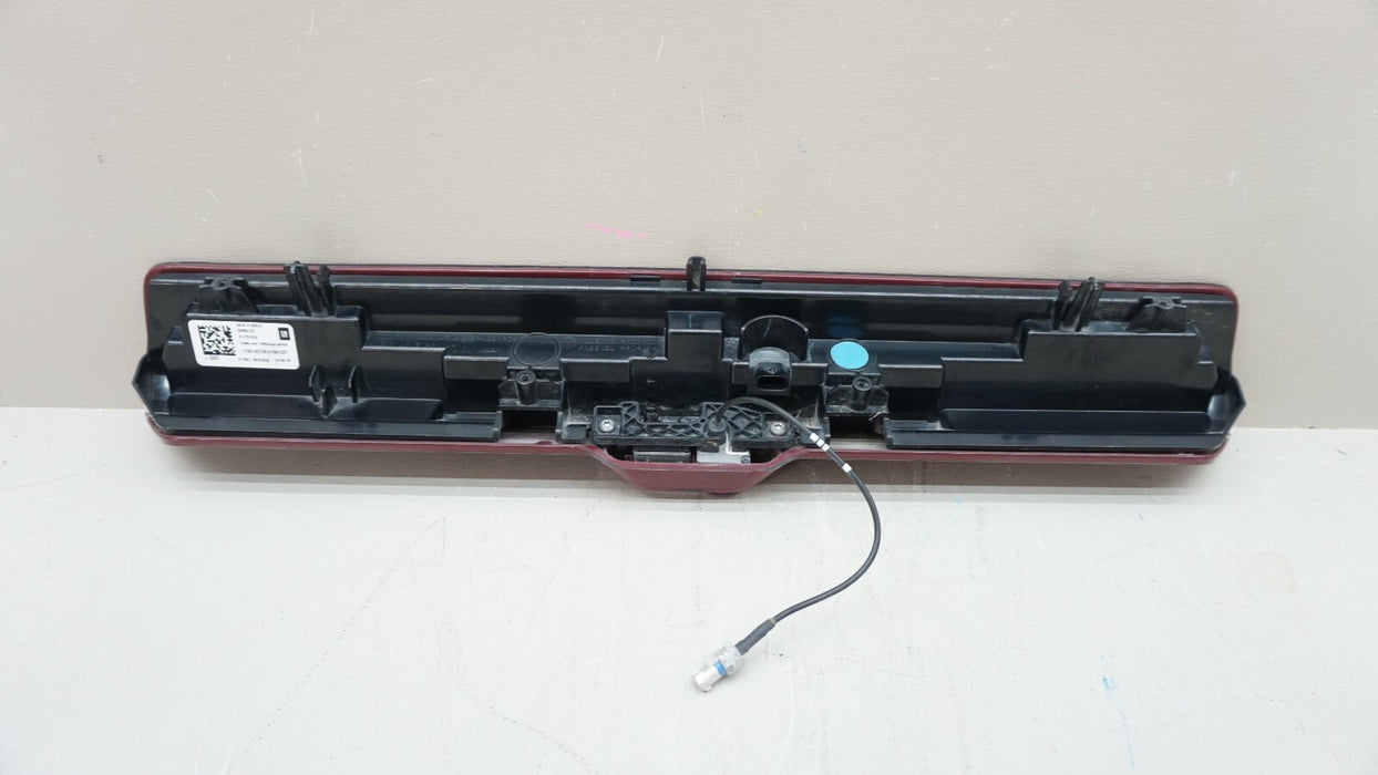 2019-2023 CHEVROLET SILVERADO GMC SIERRA HD HIGH MOUNT 3RD BRAKE LIGHT OEM