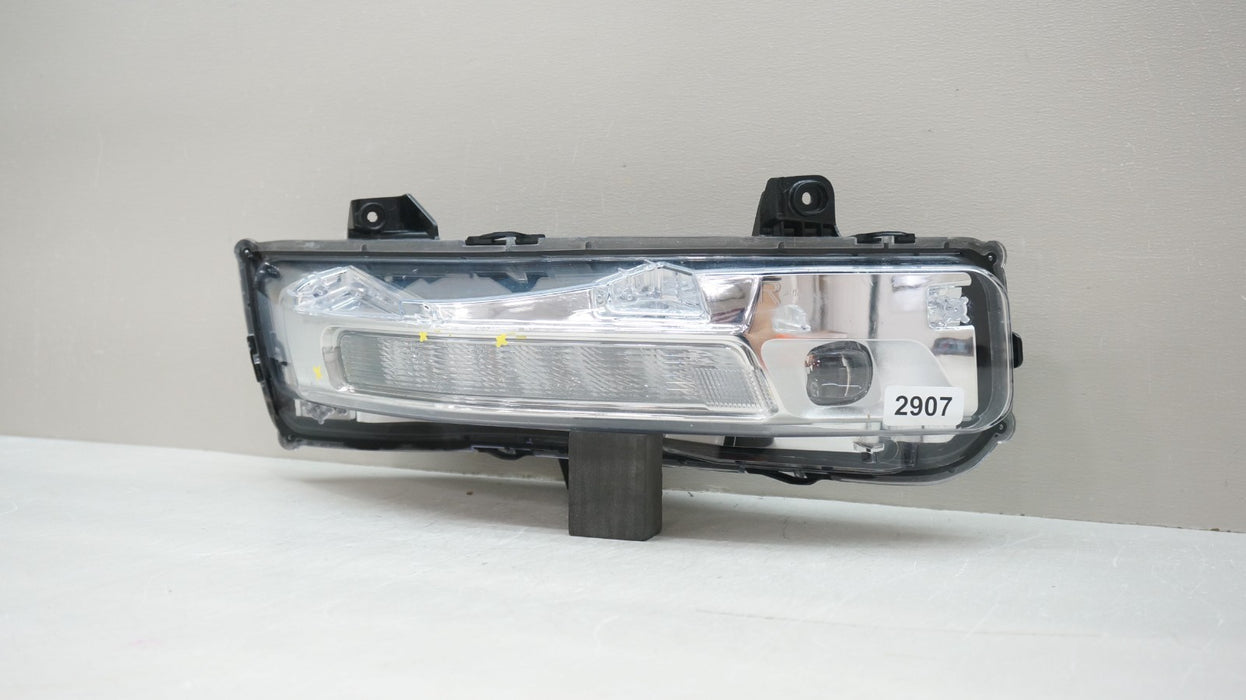 2018-2023 FORD MUSTANG FRONT RIGHT PASSENGER SIDE FOG LIGHT OEM PJR3B13201AE