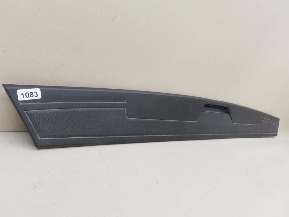2020-2025 GM TAIL GATE UPPER PAD MOLDING  OEM