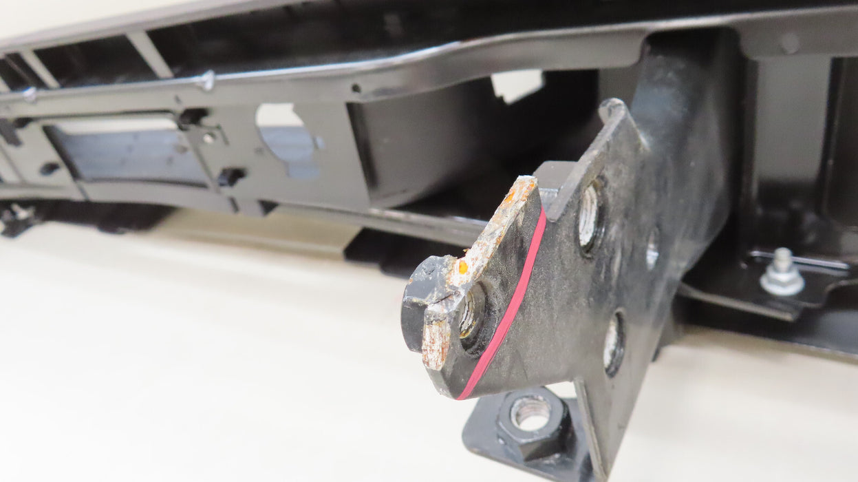 2011-2014 CHEVROLET/GMC SILVERADO-SIERRA 1500 REAR BUMPER METAL OEM