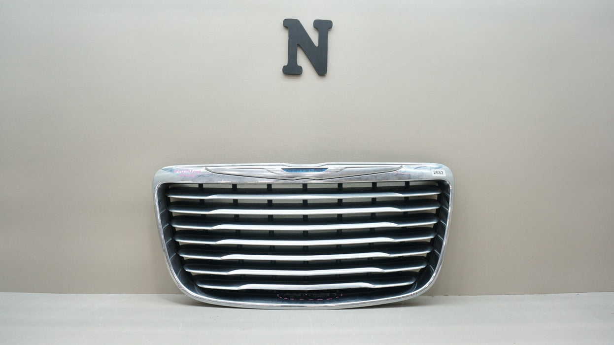 2011-2014 CHRYSLER 300 300C FRONT BUMPER RADIATOR CHROME GRILLE OEM