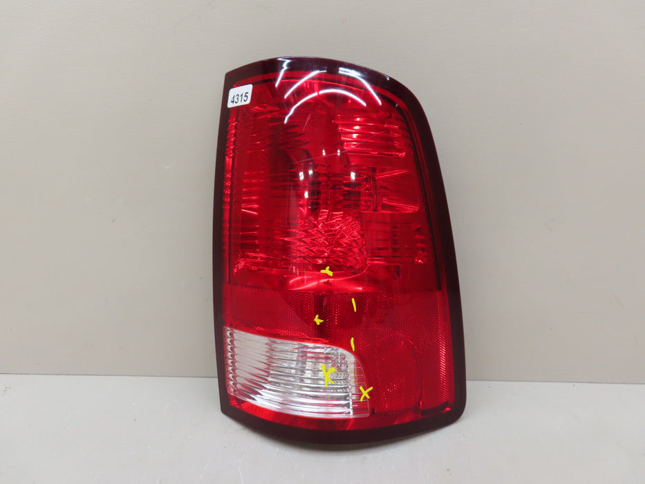 2009-2018 DODGE RAM 1500,2500,3500 REAR RIGHT PASSENGER SIDE TAIL LIGHT OEM