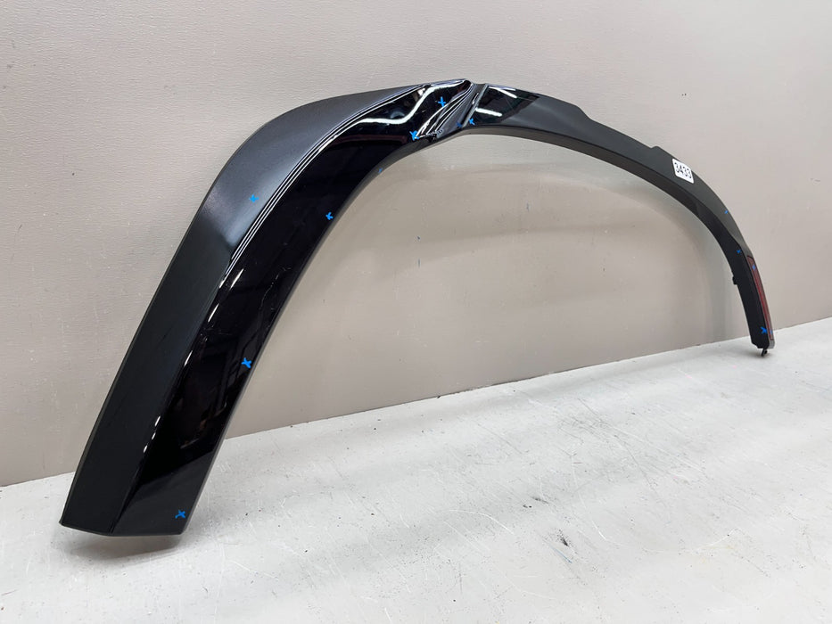2020-2024 LAND ROVER DEFENDER L663 LH FRONT WHEEL ARCH TRIM OEM L8B2-290E23