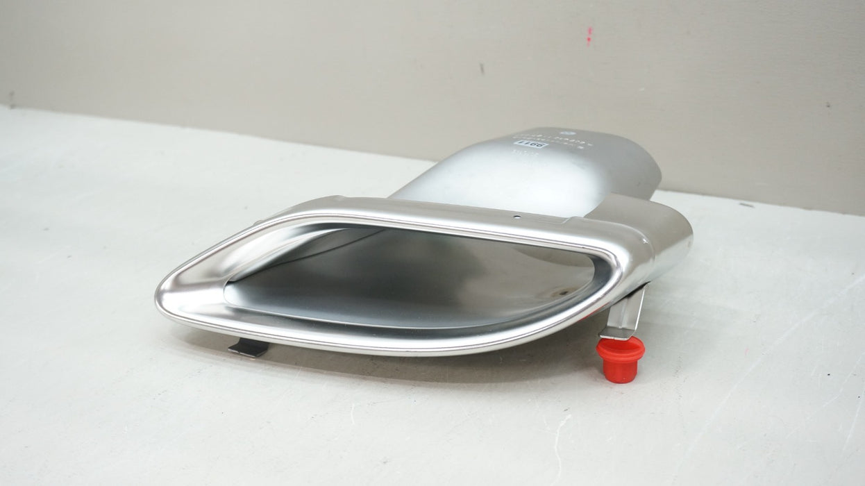 *MINT* 2015-2023 MERCEDES-BENZ C300 W205 REAR LEFT EXHAUST TIP OEM A2054901127