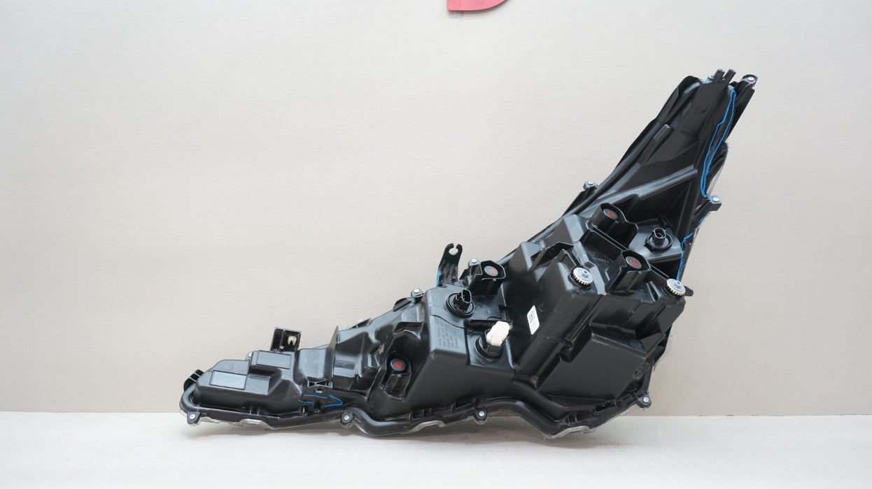 2020-2022 TOYOTA COROLLA FRONT RIGHT PASSENGER SIDE HALOGEN HEADLIGHT OEM