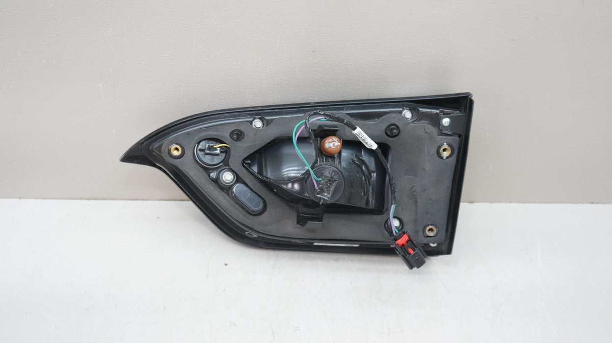 2019-2023 JEEP CHEROKEE REAR LEFT DRIVER SIDE INNER TAIL LIGHT OEM 68275965AI