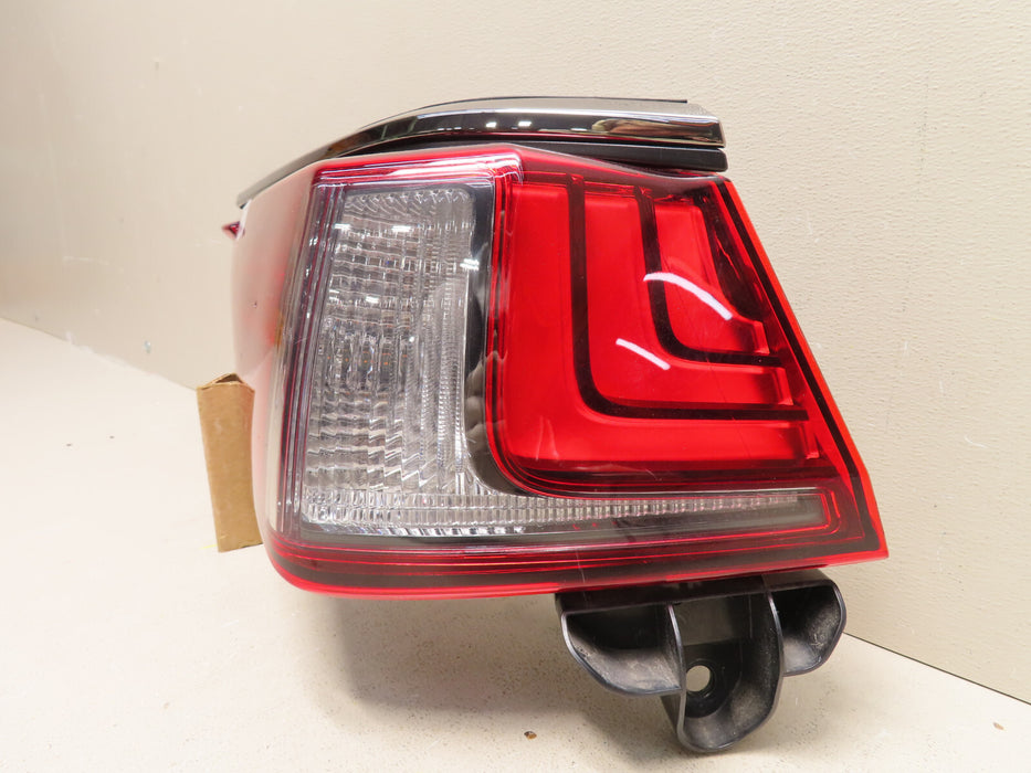 2020-2021 LEXUS ES350 ES300H TAIL LIGHT DRIVER SIDE OUTER LED OEM