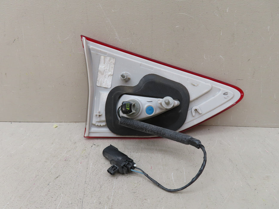 2013-2016 FORD ESCAPE REAR RIGHT PASSENGER SIDE TAIL LIGHT LAMP OEM