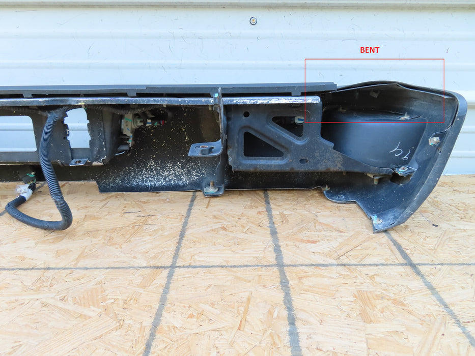2014 2015 2016 2017 2018 GMC-Sierra Chevy-Silverado 1500 Rear Bumper OEM