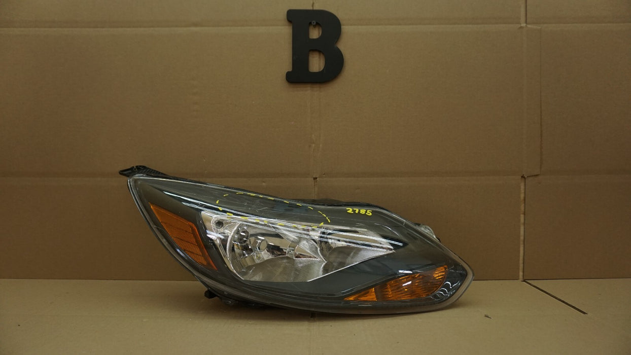 2012-2014 FORD FOCUS FRONT RIGHT PASSENGER HEADLIGHT HALOGEN AFTERMARKET