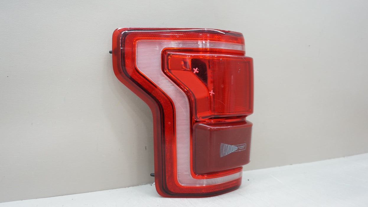 2015-2017 FORD F-150 REAR LEFT DRIVER SIDE TAIL LIGHT OEM FL34-13B505-C
