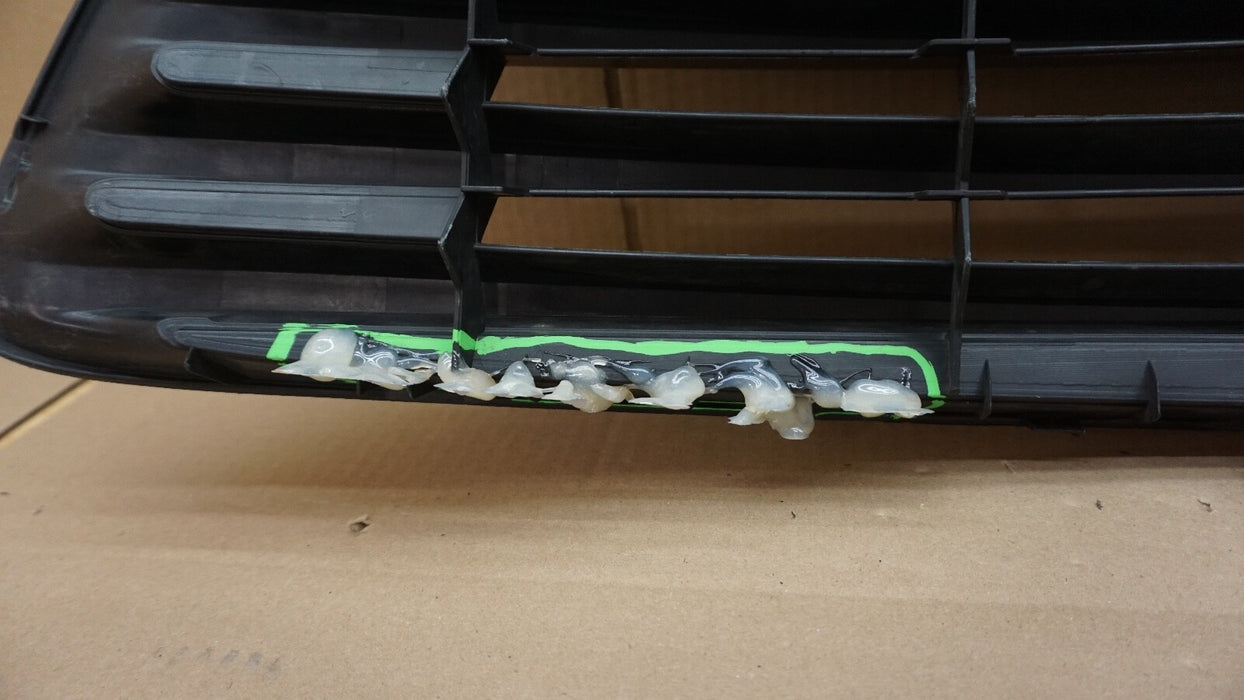 2015-2017 TOYOTA CAMRY FRONT LOWER RADIATOR BUMPER GRILLE GRILL 53112-06260 OEM