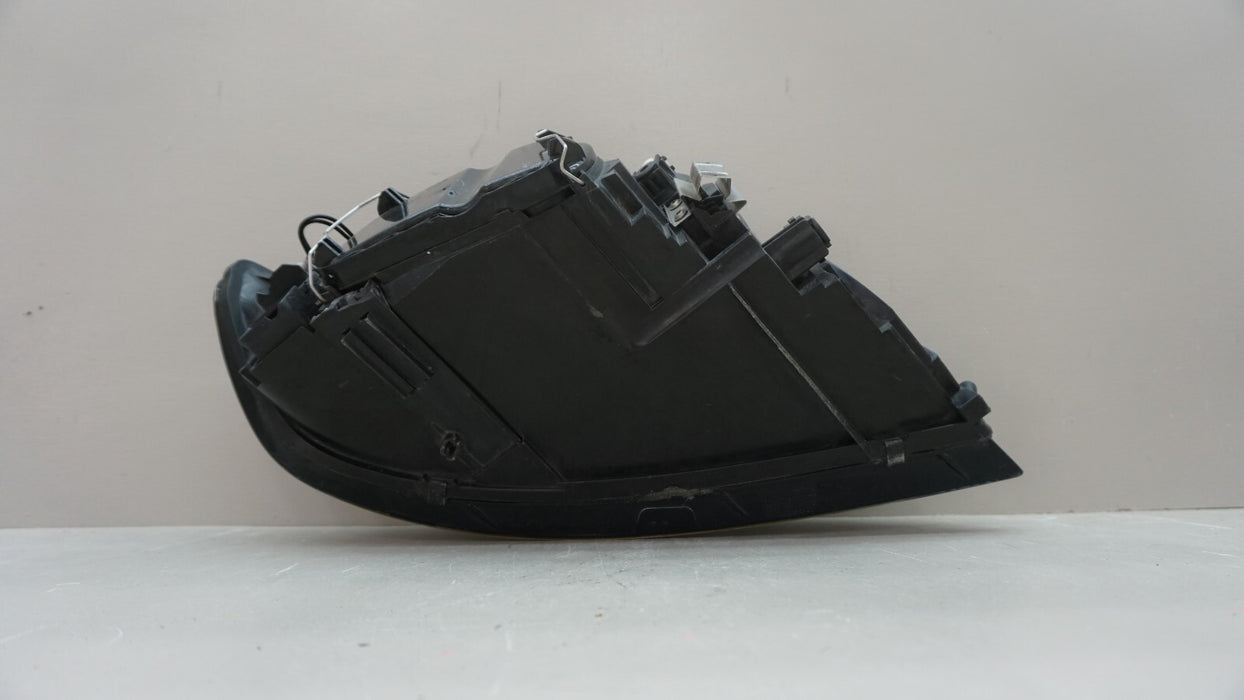 2004-2007 VOLVO S40/V50 LEFT DRIVERS SIDE XENON HID HEADLIGHT OEM 30698663