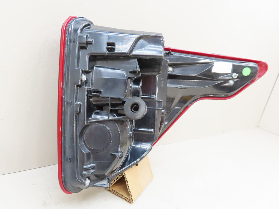 2020-2023 FORD EXPLORER REAR LEFT DRIVER SIDE TAIL LIGHT OEM