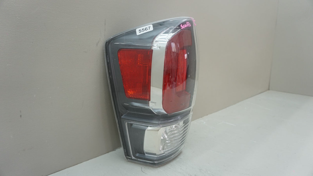 2016-2022 TOYOTA TACOMA REAR LEFT DRIVERS SIDE TAIL LIGHT OEM 17 18 19 20 212