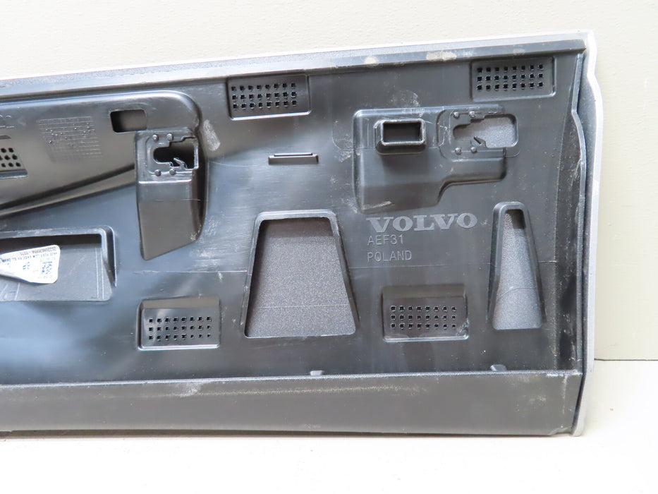 2022 VOLVO XC60 DOOR RIGHT SIDE TRIM MOLDING OEM 31440305 31440297