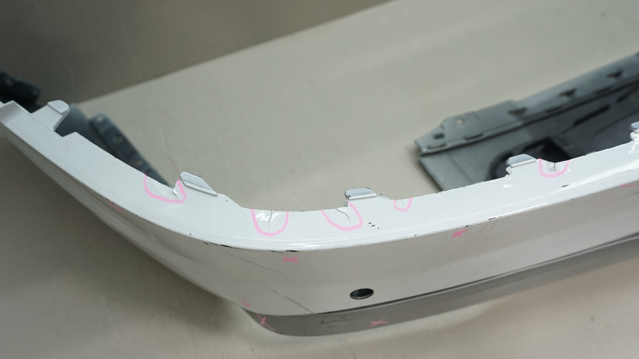 2017-2019 AUDI Q7 REAR MIDDLE/LOWER BUMPER COVER 4M0807941C OEM 17 18 19
