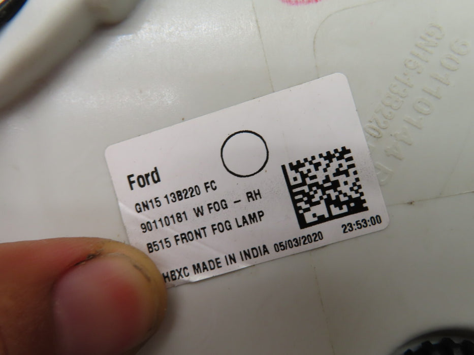 2018-2021 FORD ECOSPORT FRONT RIGHT PASSENGER SIDE FOG LIGHT HALOGEN LAMP OEM