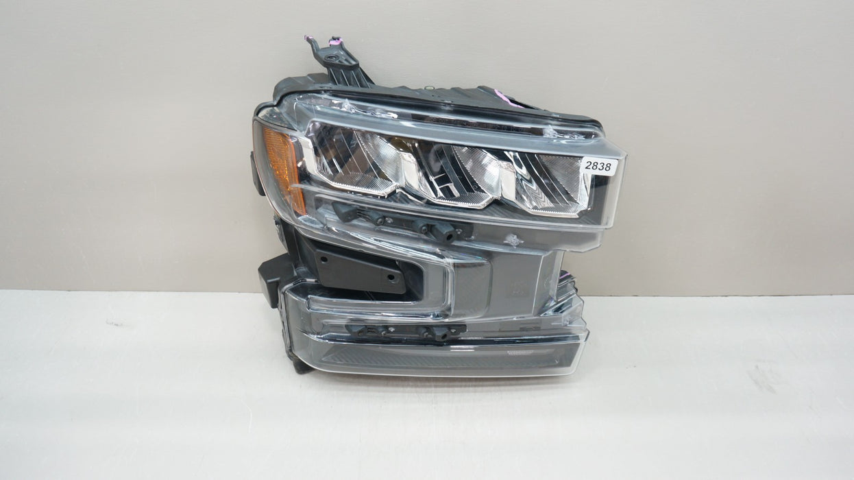 2019-2022 CHEVROLET SILVERADO 1500 FRONT RIGHT SIDE LED HEADLIGHT OEM 84879164