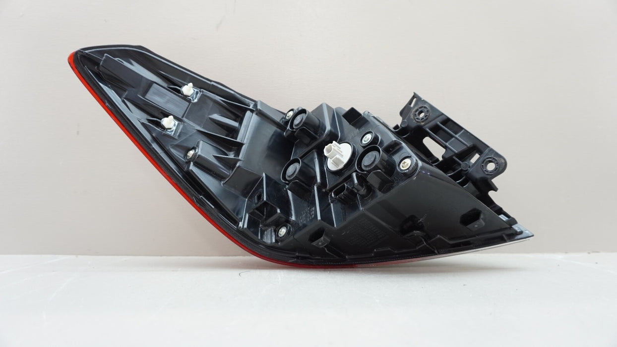 2022-2024 HONDA CIVIC SEDAN REAR RH RIGHT PASSENGER SIDE TAIL LIGHT OEM