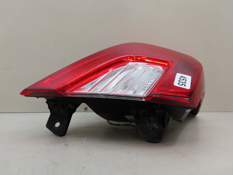 2018-2022 HONDA ACCORD REAR LEFT DRIVER SIDE TAIL LIGHT OUTER OEM
