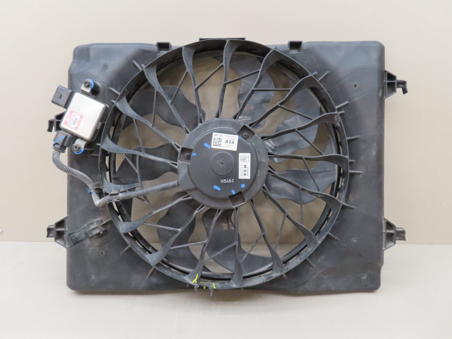 2016- 2020 KIA OPTIMA RADIATOR COOLING FAN ASSEMBLY OEM 25380D5200