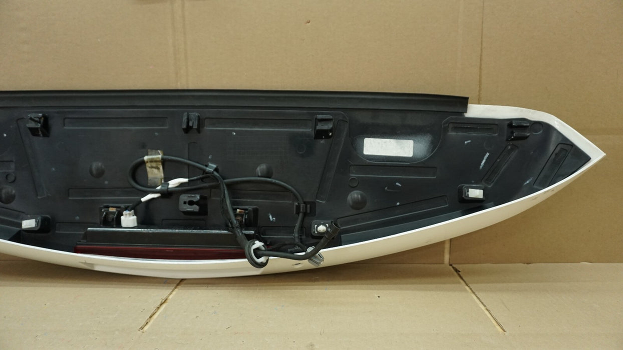 2009-2013 CHEVROLET CHEVY TRAVERSE REAR TOP SPOILER WING WHITE OEM 20978952