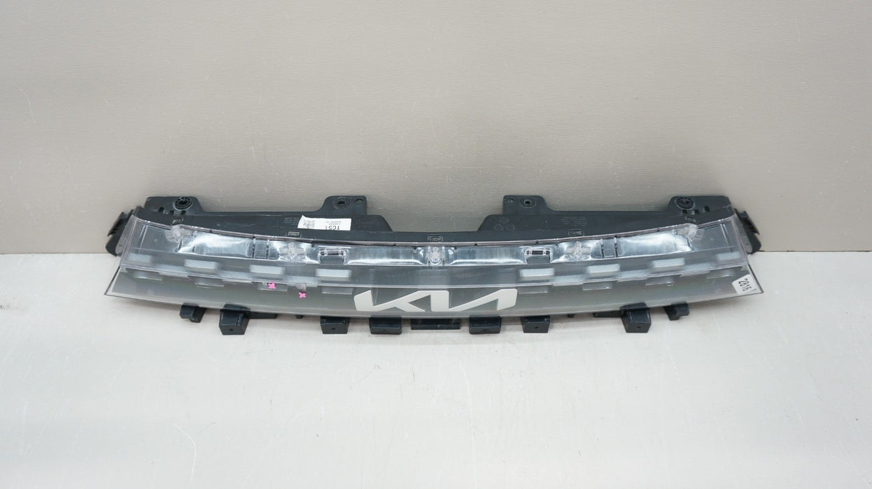 2022-2025 KIA SOUL FRONT CENTER GRILLE EMBLEM LED LIGHT OEM 92209-K0