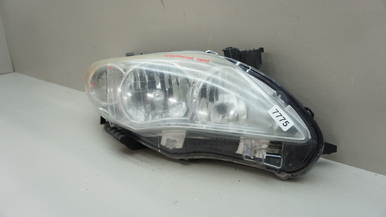 2011-2013 TOYOTA COROLLA FRONT RIGHT PASSENGER SIDE HEADLIGHT HALOGEN OEM