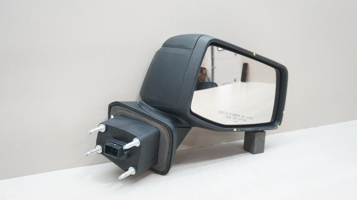 2019-2022 CHEVROLET SILVERADO 1500 RIGHT PASSENGER SIDE MIRROR OEM 84575374