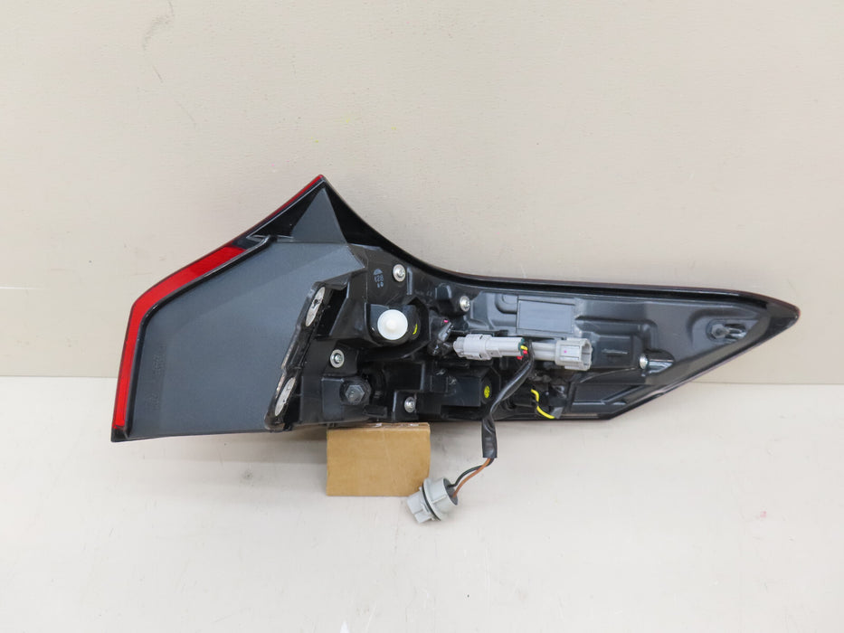 2021-2024 NISSAN ROGUE LEFT DRIVER SIDE OUTER TAIL LIGHT HALOGEN/LED OEM