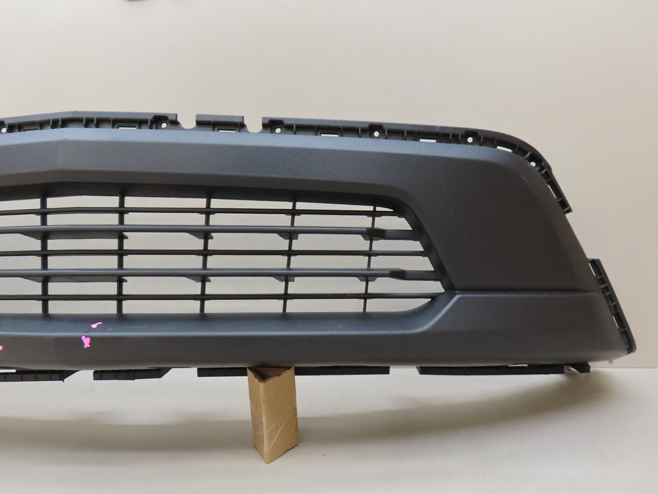 2022 2023 CHEVROLET TRAVERSE FRONT LOWER GRILL GRILLE OEM 84426581