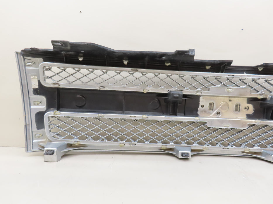 2007-2013 CHEVROLET SILVERADO 1500 FRONT RADIATOR GRILLE GRILL OEM