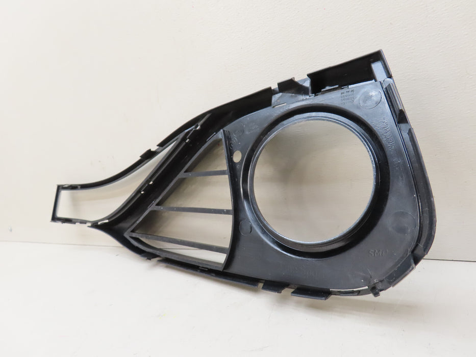 2014-2015 BMW 4 SERIES FRONT RIGH BUMPER FOG LIGHT BEZEL OEM 51117294830