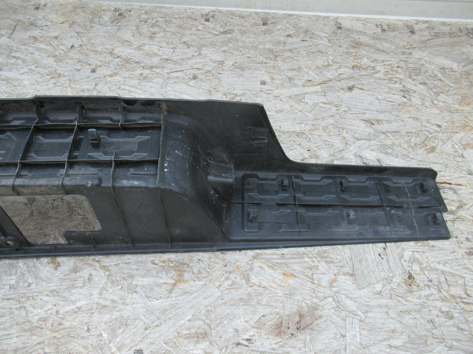 2016-2020 TOYOTA TACOMA REAR BUMPER STEP PAD PANEL SUPPORT PLATE 52461-04020 OEM