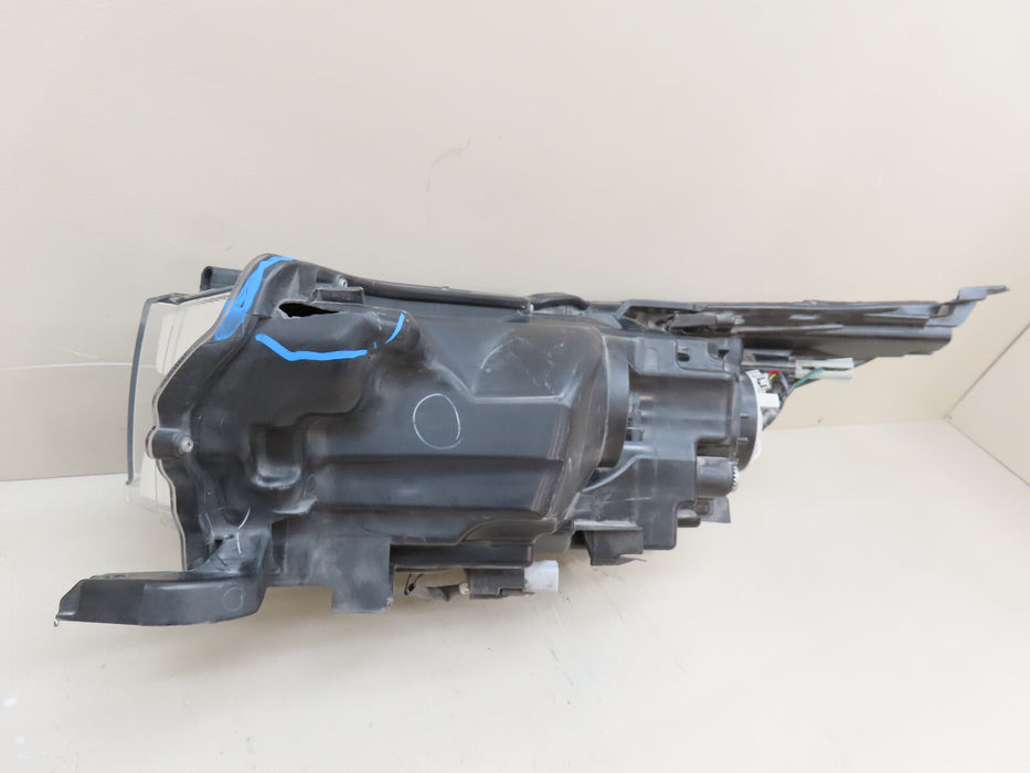 2017-2019 TOYOTA HIGHLANDER FRONT RIGHT PASSENGER HEADLIGHT HALOGEN OEM