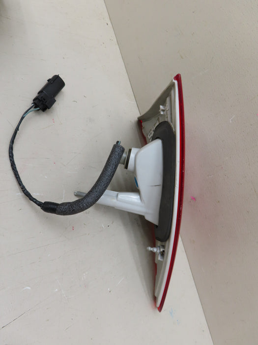2013-2016 FORD ESCAPE REAR LEFT DRIVER SIDE TAIL LIGHT LAMP OEM