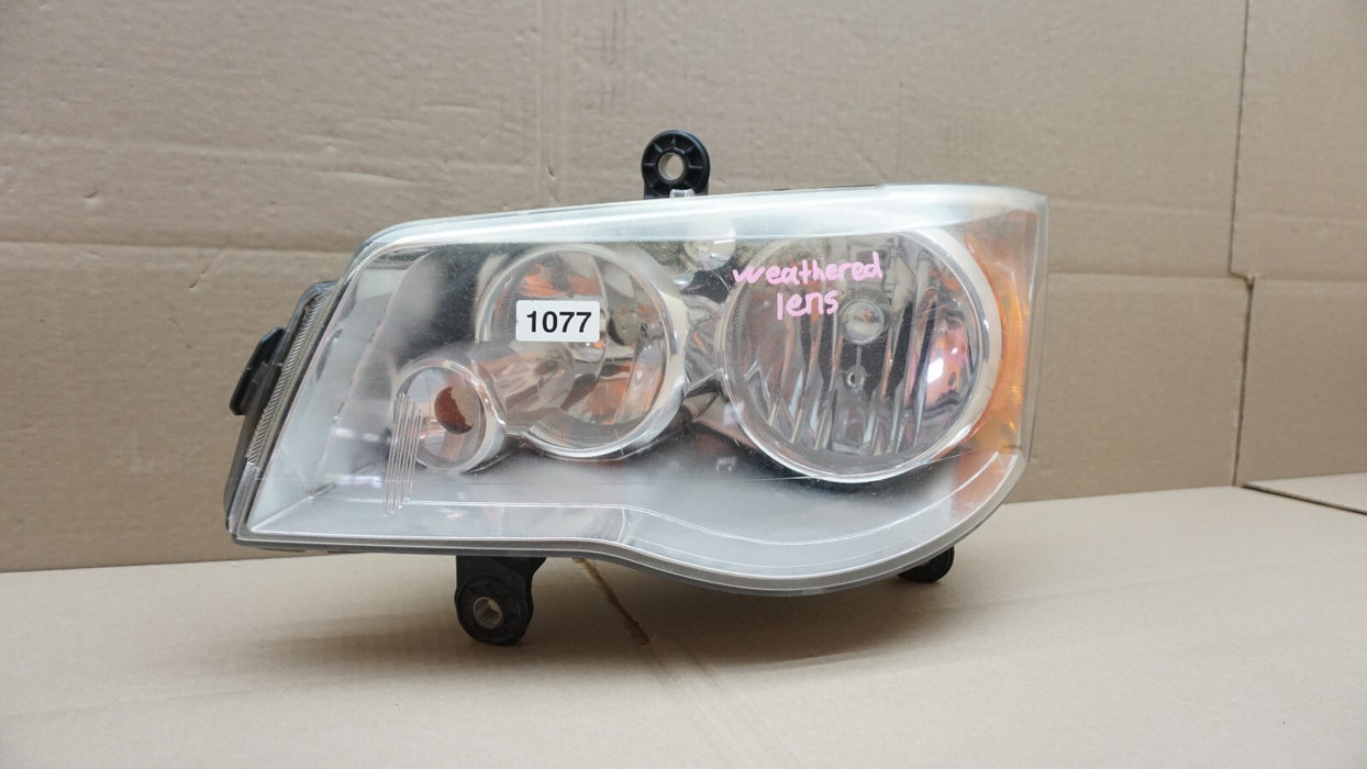 2008-2016 CHRYSTLER TOWN AND COUNTRY LEFT DRIVERS SIDE HEADLIGHT HALOGEN OEM