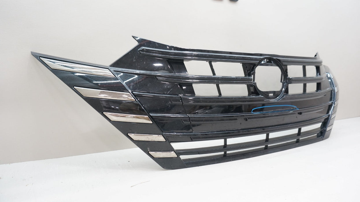 2024-2025 NISSAN VERSA FRONT BUMPER RADIATOR GRILLE OEM 620706EM0A