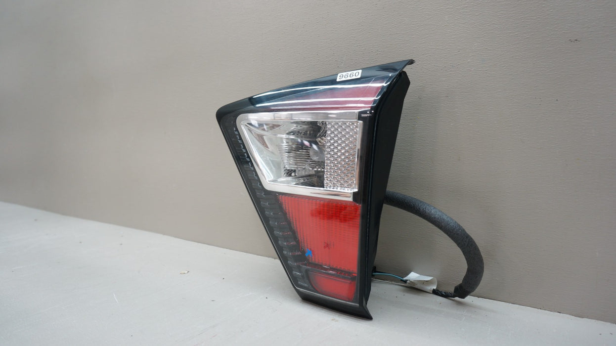 2017-2019 FORD ESCAPE RH RIGHT PASSENGER SIDE INNER TAIL LIGHT OEM