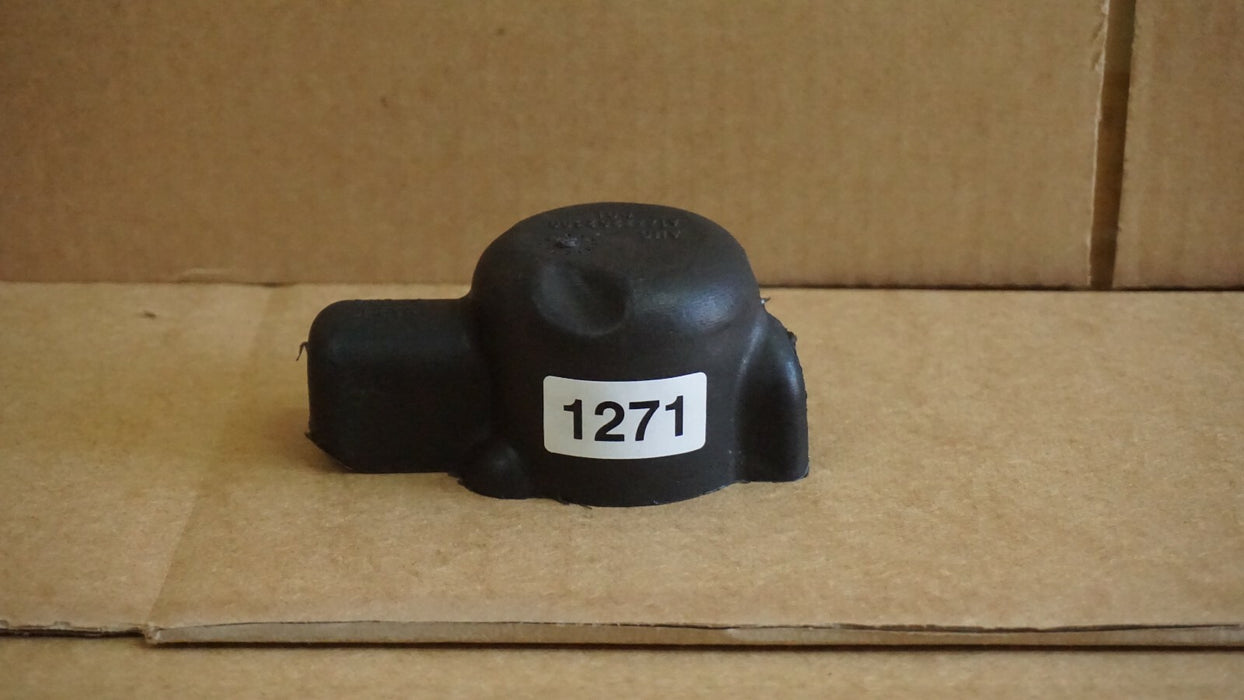 2016-2020 MERCEDES C63 AMG W205 4.0L HIGH PRESSURE RIGHT FUEL PUMP COVER OEM