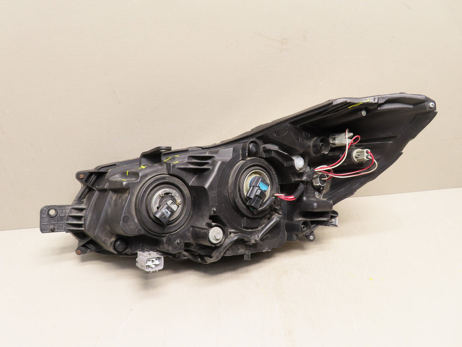2012-2016 SUBARU IMPREZA RIGHT PASSENGER SIDE HEADLIGHT HALOGEN OEM