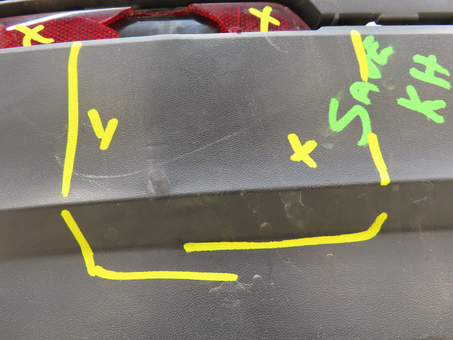 2018-2020 VOLKSWAGEN TIGUAN REAR LOWER BUMPER COVER OEM 5NN.807.521G