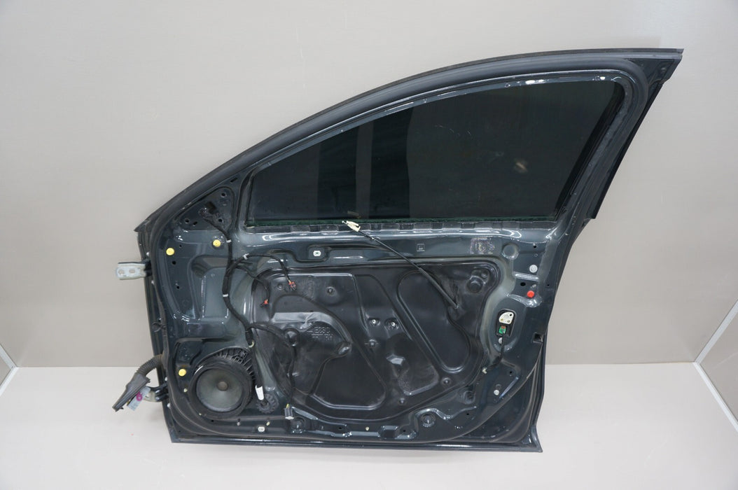 2016-2020 CHEVROLET MALIBU FRONT RIGHT PASSENGER SIDE DOOR PANEL OEM