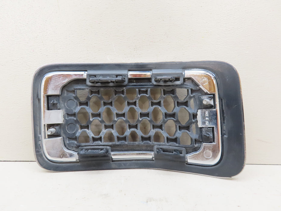 2019-2020 Jeep Cherokee Front HOOD Grille Insert #2 OEM 68323778AB-2