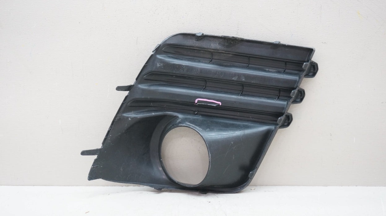 2022-2025 SUBARU FORESTER FRONT LEFT DRIVERS SIDE FOGLIGHT BEZEL TRIM 57731SJ550