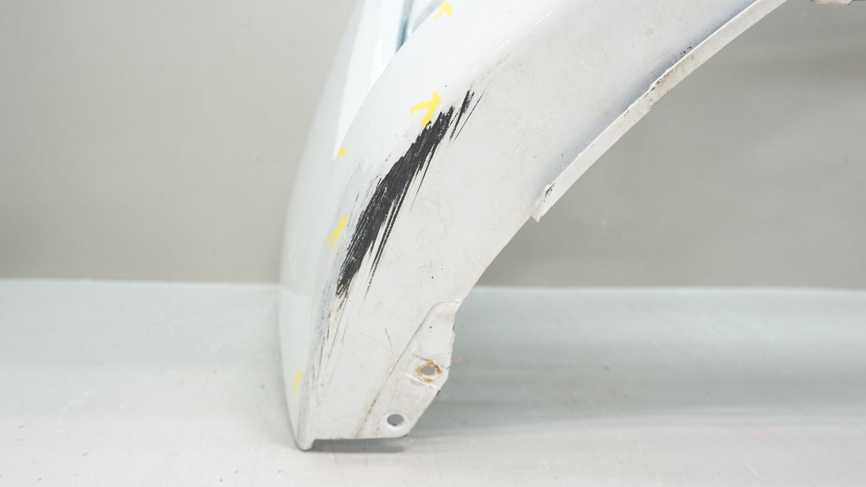 2016-2018 CHEVROLET CRUZE FRONT BUMPER COVER 23422668 OEM 16 17 18
