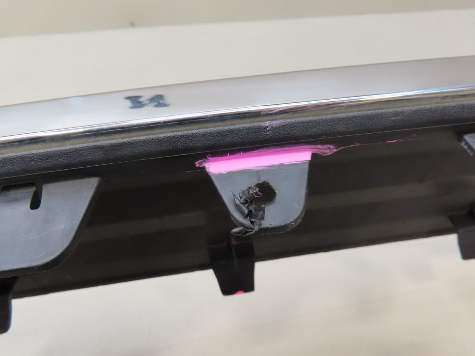 2015-2020 CHEVROLET SUBURBAN/TAHOE REAR BUMPER STEP PAD COVER OEM 29936468