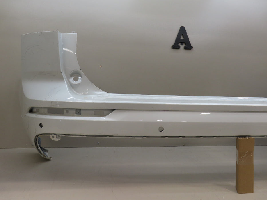 2018-2020 VOLVO XC60 REAR BUMPER COVER OEM