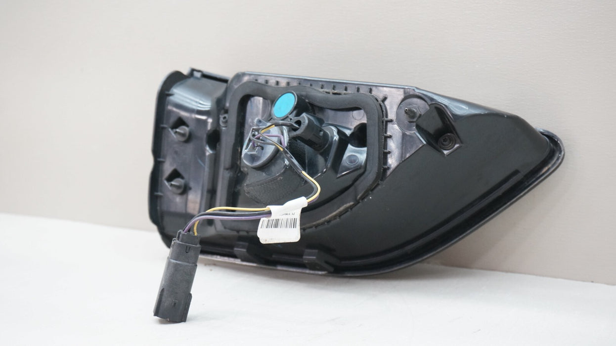 2020-2022 FORD ESCAPE REAR RIGHT PASSENGER SIDE LED INNER TAIL LIGHT OEM